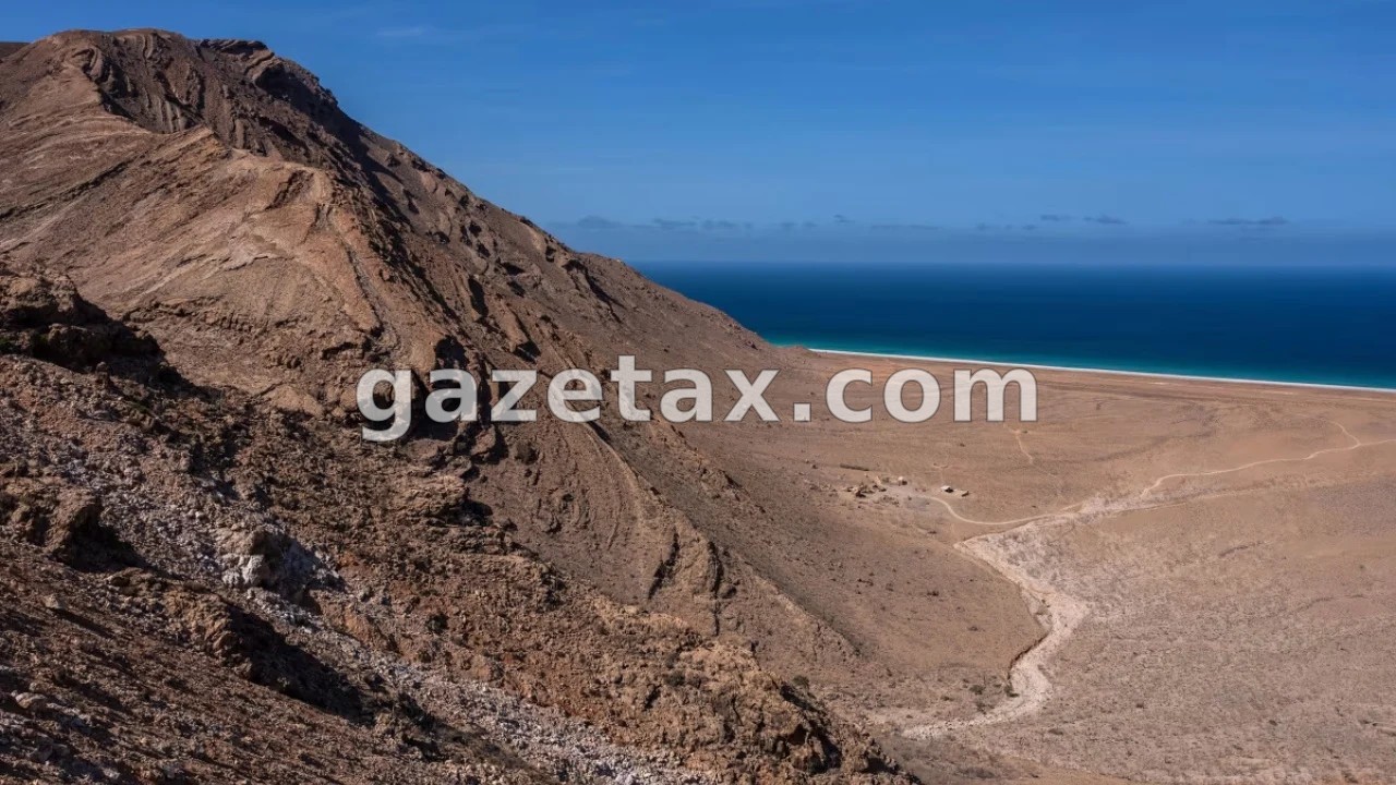 Mbi 400 turistë të bllokuar në ishullin Jemenas të Sokotrës, shkak tensionet që kanë përfshirë vendin ditët e fundit
