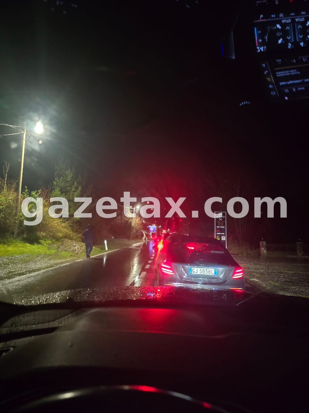 Përditësimi i fundit, deri në dy orë po zgjasin pritjet në kufirin Mali i Zi - Kroaci