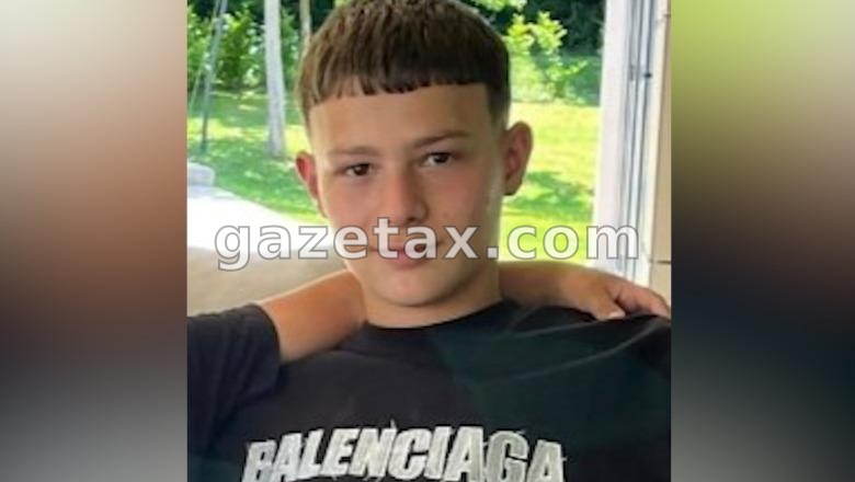 Policia e Shtetit ka nisur një operacion kërkimi për gjetjen e një 14-vjeçari nga Hasi, i cili është larguar nga shtëpia me automjetin e babait të tij pa leje. Ngjarja është denoncuar zyrtarisht më datë 5 janar 2026 nga familjarët e të miturit.