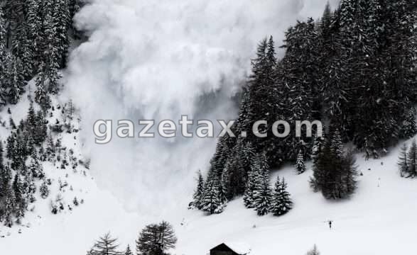 Tragjedi në Austri: Vdesin tre skiatorë, u bllokuan nga orteku