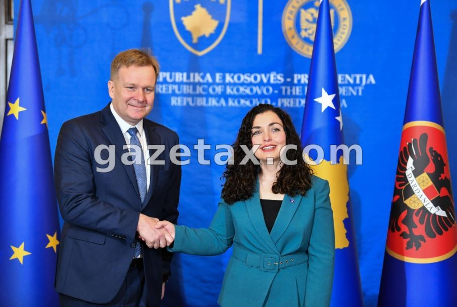 Sorensen sot viziton Kosovën, do të takohet me Osmanin