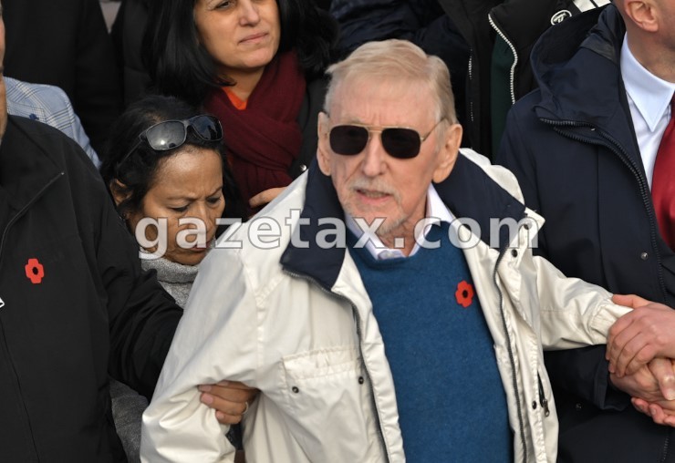 Kurti thotë se bashkëshortja e William Walkerit është shtrirë në Emergjencën e Vitisë Kurti thotë se bashkëshortja e William Walkerit është shtrirë në Emergjencën e Vitisë