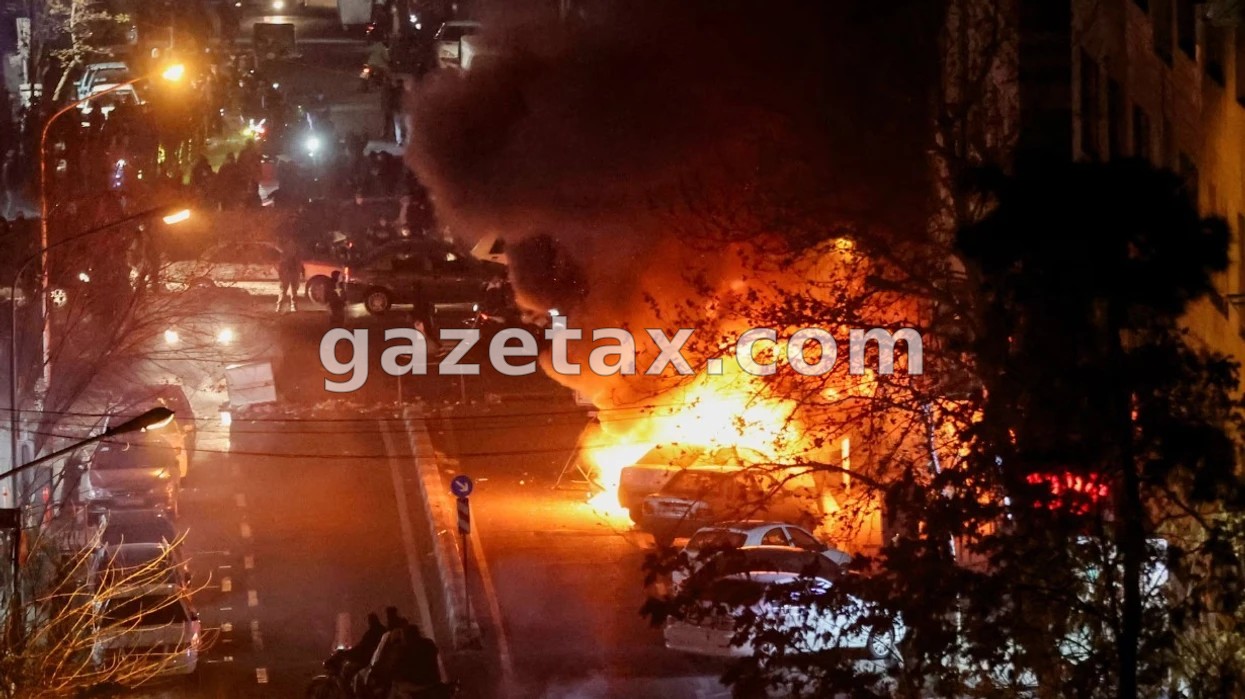 Vdekjet në protestat në Iran arrijnë në 5 mijë, thotë zyrtari iranian