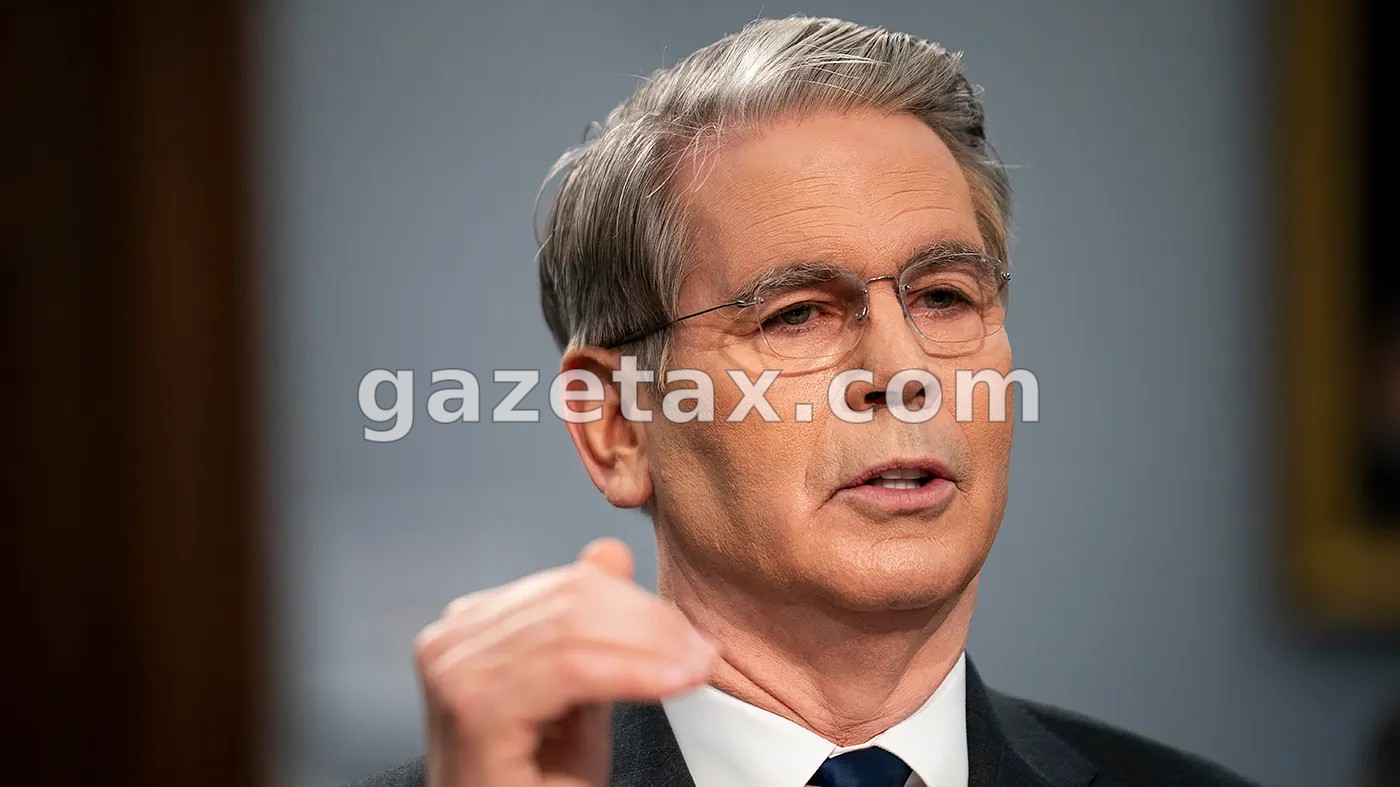 Sekretari Bessent thotë se Turmpit duhet t’i merren seriozisht fjalët për Grenlandën, ka një paralajmërim