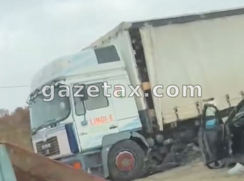 Aksident në Llazicë të Malishevës – një i lënduar nga përplasja mes veturës dhe kamionit