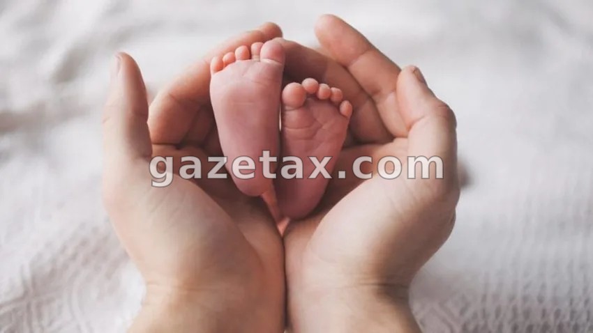 Rritet mosha mesatare e grave që bëhen nëna për herë të parë